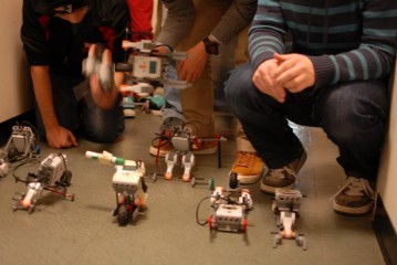 385342_305088652927099_236019740_n