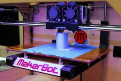 534246_332130356889595_385563669_n