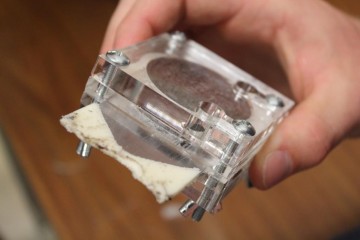 2013-04-26%2015.59.00